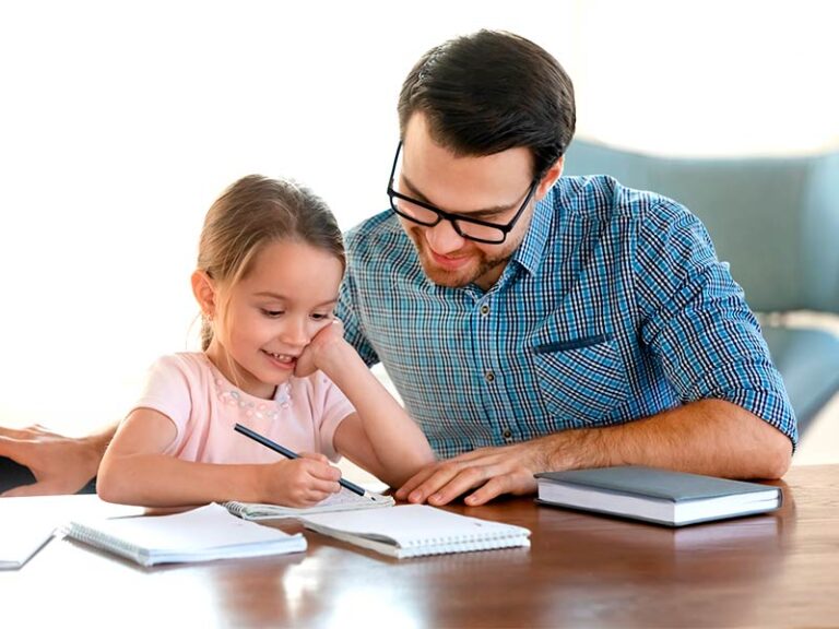 Эмоциональная поддержка в семье как важный фактор развития социальной успешности младшего школьника